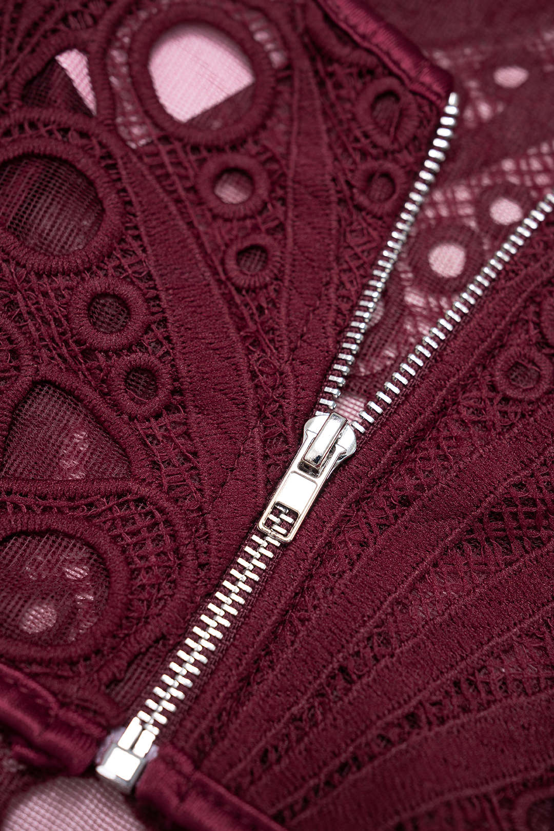 Embroidery Zipper Cut Out Square Neck Cami Top