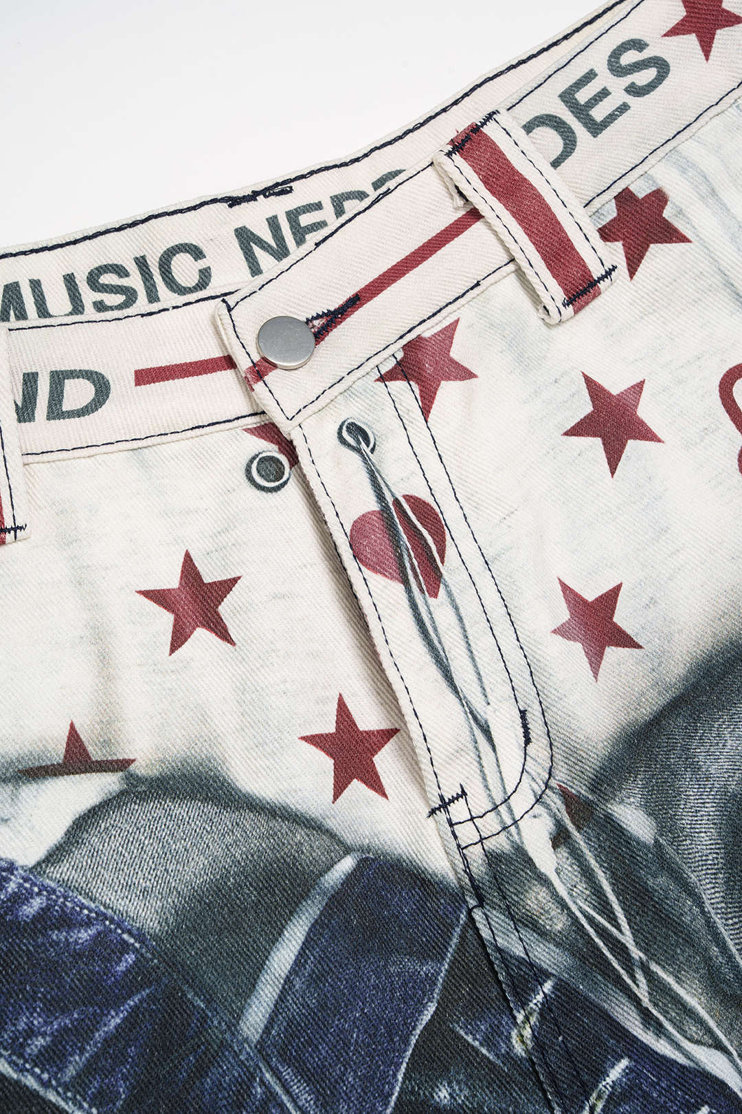 Contrast Denim Print Barrel Pants
