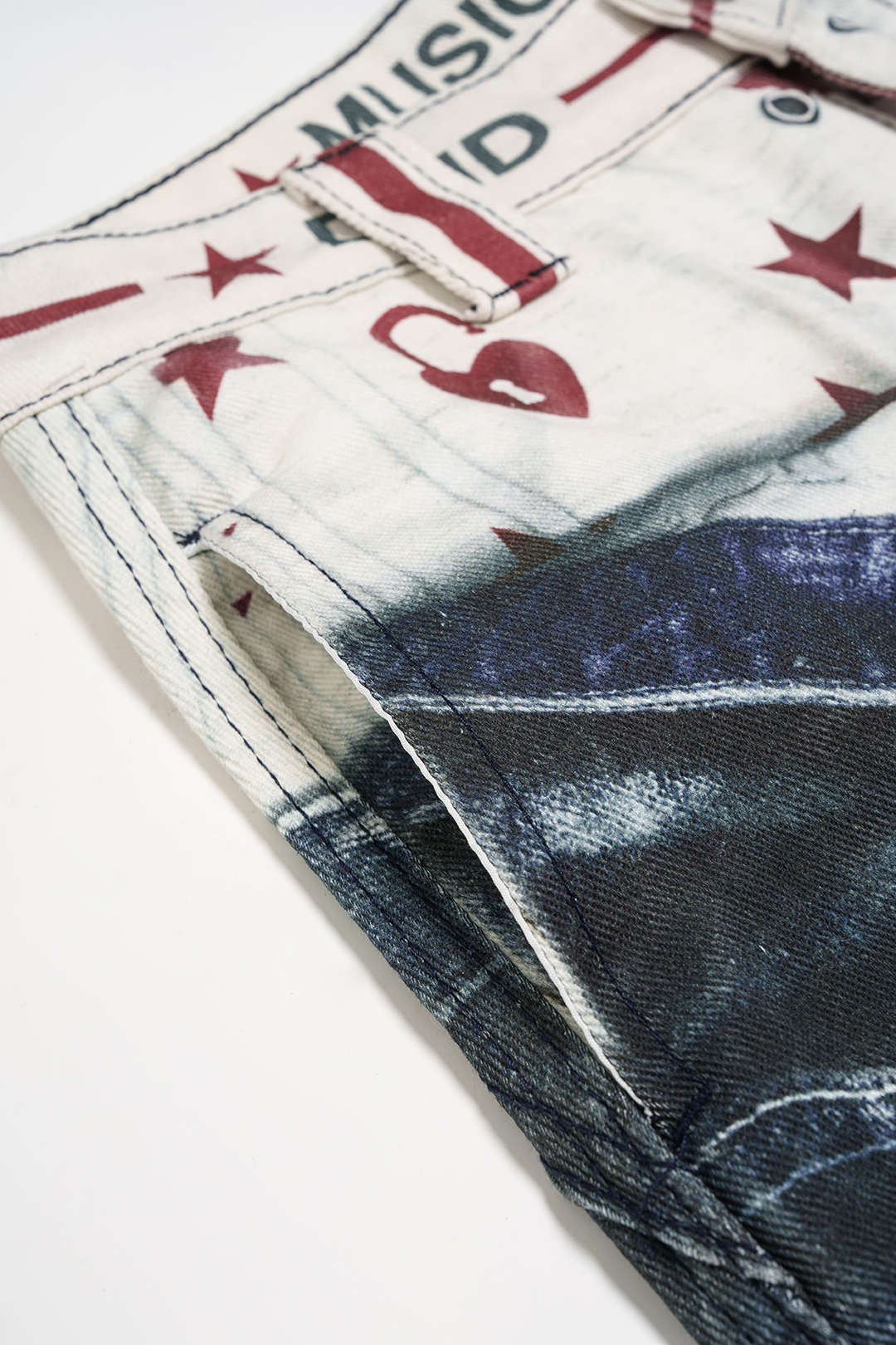 Contrast Denim Print Barrel Pants