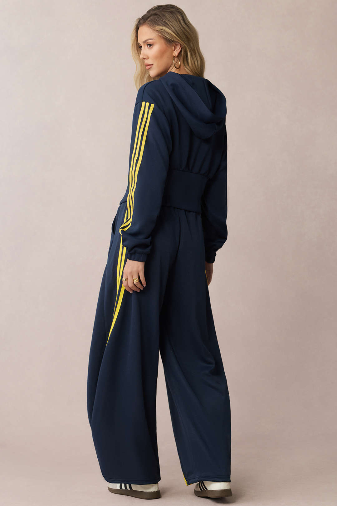 Contrast Tie-Up Barrel Trousers