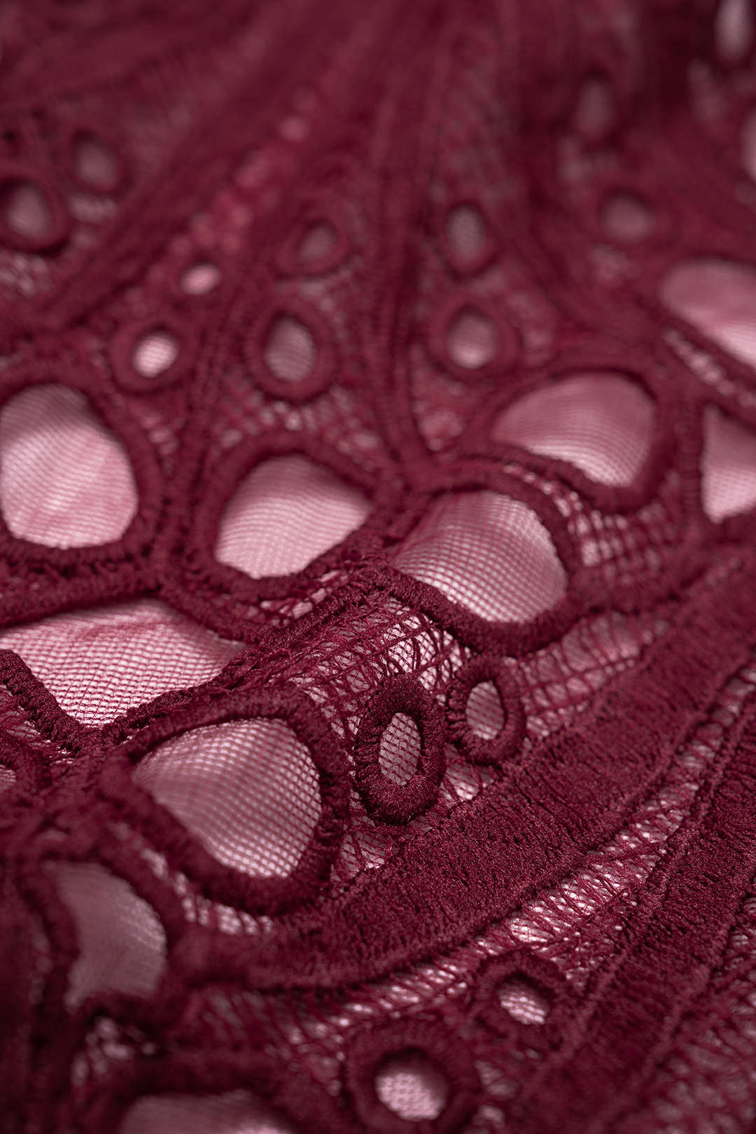 Embroidery Zipper Cut Out Square Neck Cami Top
