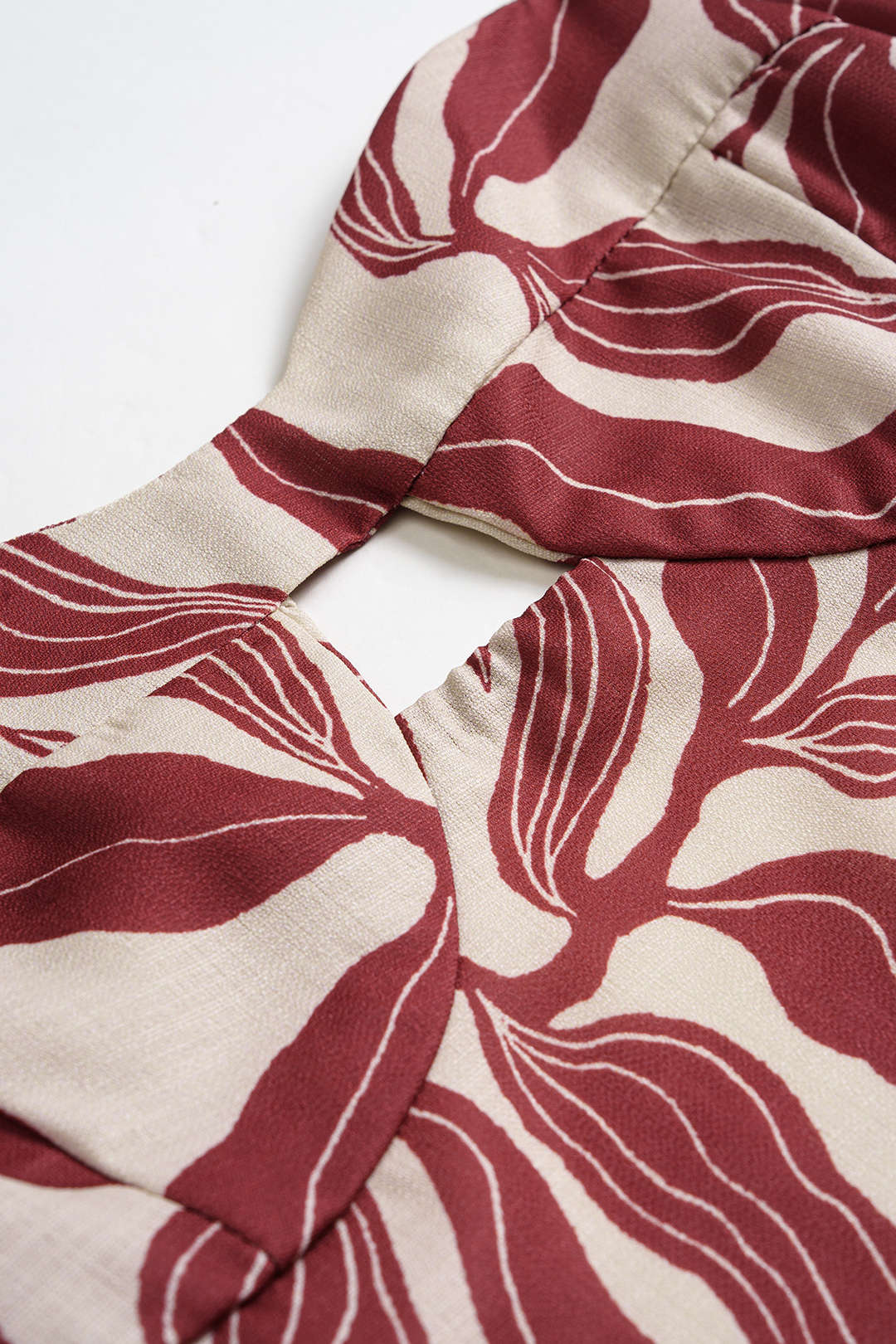 Leaves Print Cut Out Sleeveless Midi Dress
