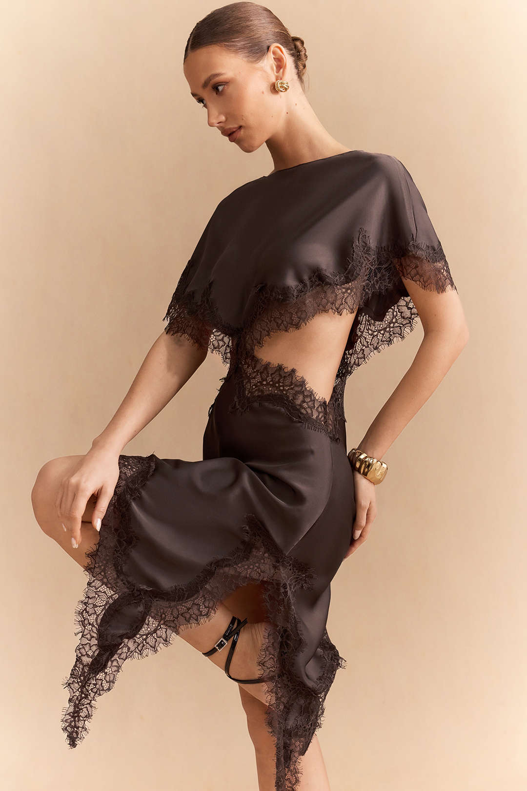 Satin Patchwork Lace Trim Cut Out Short Sleeve Midi Dress