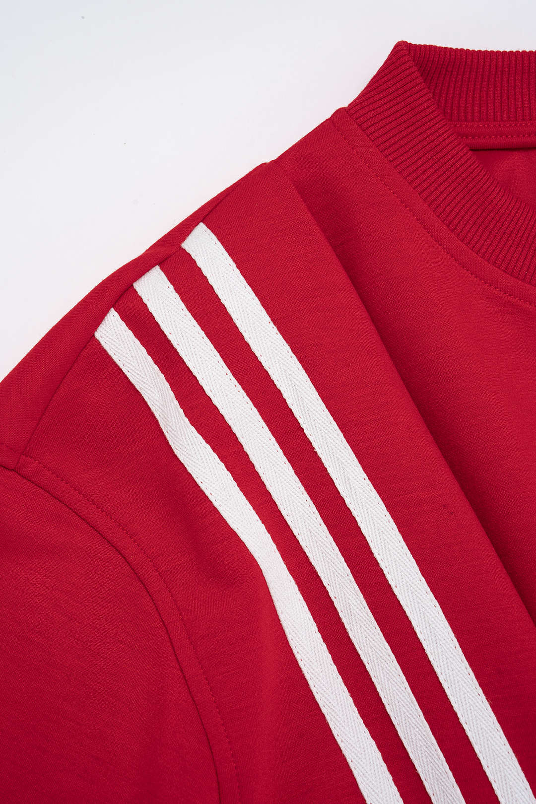 Contrast Stripes V-Neck Top